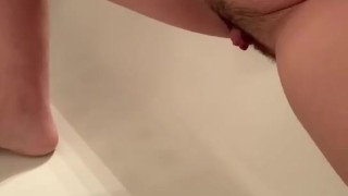 Piss in tub 