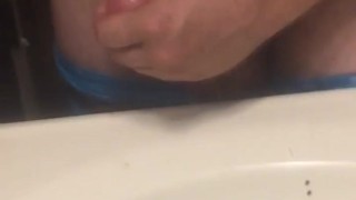 Jerking off to some hot ass pussy