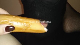 FOOD PORN - Padrona schiava da mangiare dalla sua fica             