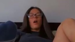 Amateur teen plays with new dildo