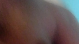 Gainer eating and jerking to gainer porn