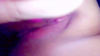 Dumb thick slut squirts all over her phone