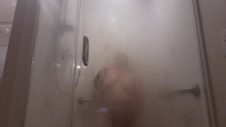 Solo shower