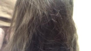 Учу свою соседку делать минет. Очень много спермы на груди.