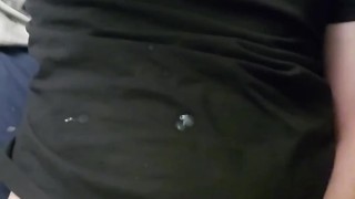 Short cumshot after sexting girl from onlyfans
