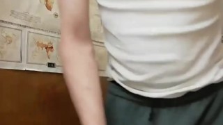 Getting ready for her pussy 