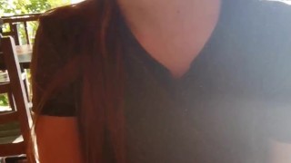 Traviesa chica tocando polla grande en publico -KattyBlake