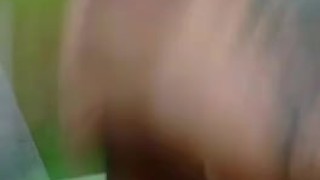 Masturbándome en el baño