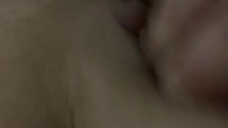 Nice fat pussy squirt out with a Toy 