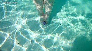 SSBBW Underwater Feet