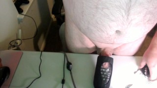 New Cock Milking Machine, the Vedo Hummer