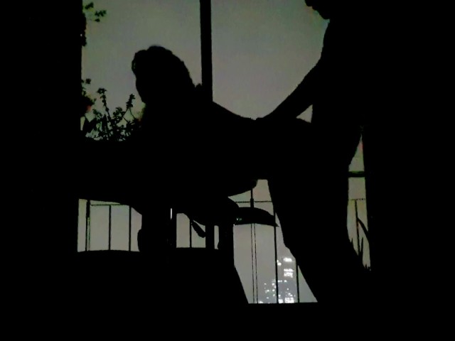 640px x 480px - Silhouettes in the Balcony at Night - Free Porn Videos - YouPorn