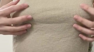 仕事終わりのおっぱい　Masturbation at the end of work