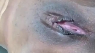 minha bucetinha apertada e molhadinha .. 0f @aaninhac