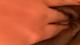 Dripping wet pussy Cums quick