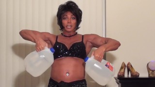 Chest Home Workout with Latia Del Riviero