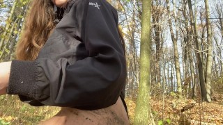 putting mud on my boddy cuz im fucking bored bro