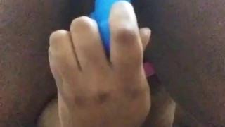 Playing wit my pussy 