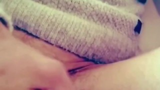 ENGLISH LAD CUMSHOT COMPILATION