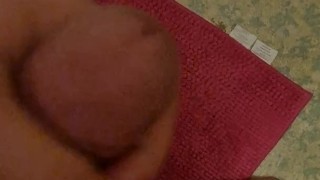 Jerking off hairy white cock!