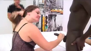 Marido cornudo se muere por ver a su mujer follada por un rabo