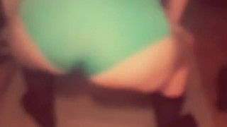 Twerking mommy sondra love twerking that ass!!