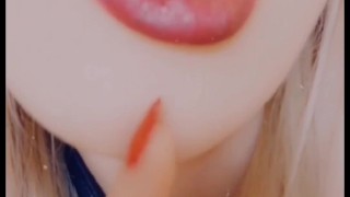 Hottest lip tease ever 