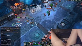 EGirl masturbates while playing League of Legends