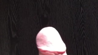 МОЩНЫЙ КАМШОТ КРУПНЫМ ПЛАНОМ В ЗАМЕДЛЕННОЙ СЪЕМКЕ