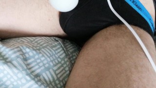 Quick vibe in briefs