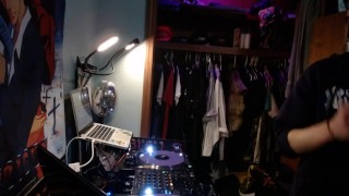 DJ SUMMONS