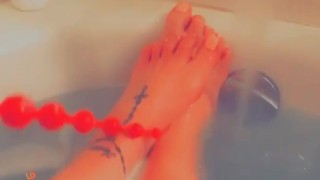 Foot fun//bathtub//you know where those beads are going ;)