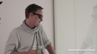 Private com - Cuckold Peeps On Ass Packed Florane Russell!