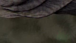 Big booty slut twerks while giving head