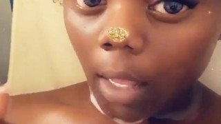 Sexy bubble bath 