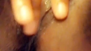 She so wet. 