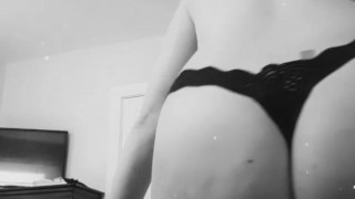 Strip tease 2
