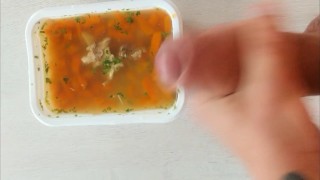 Soup with own cum - Flavoring delivered food from restaurant with own " flavor " and tasting it 