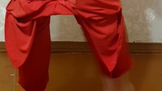Has She at least 1 Dry Pants? o_O
