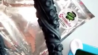 Sinnovator Kraken Double Depth Training Platinum Silicone Dildo - UNBOXING Bottomtoys