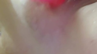 Dirty girl gets off with close up up her wet pussy!
