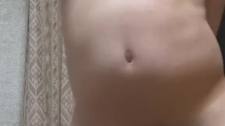 ふりちんだんす（手隠し　）