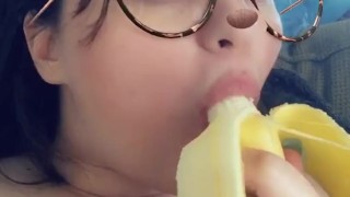 Banana loving 