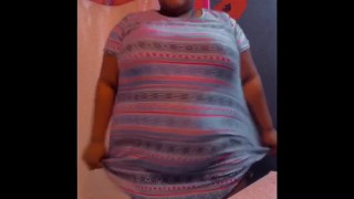 GINA BUNNY SHOWING OFF HER SEXY BBW BODY 