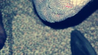 i miei piedi dopo una lunga festa
