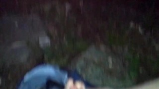 Артем сам себе дрочит ногами на улице self suck autofellatio self footjob