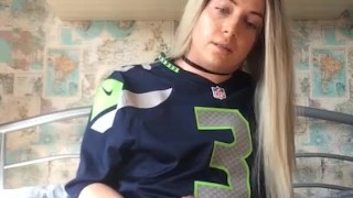 Seahawks Shemale Fan Masturbates