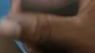 Masturmandome después de un buen baño 