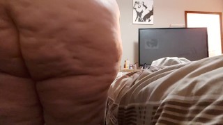 Ssbbw on can getting dressed