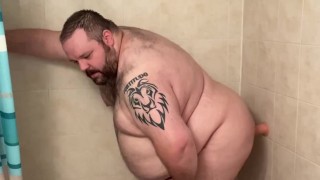 Showing and spreading some chubby Christmas cheer in the shower